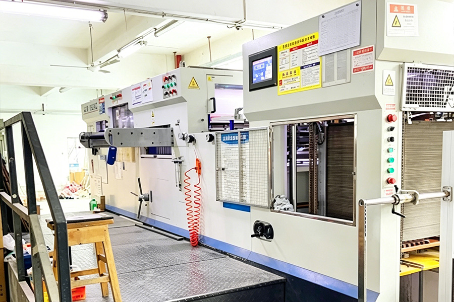 Fully Automatic Die-cutting Machine